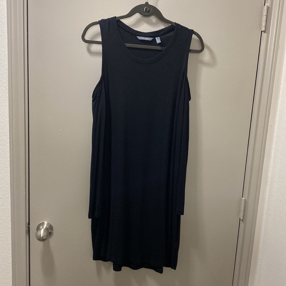 AnyBody Brushed Hacci Cold Shoulder dress - Picture 2 of 4